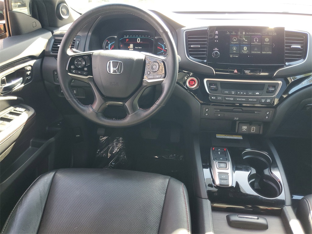 used 2022 Honda Pilot car, priced at $33,995