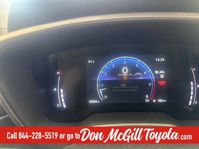 2024 Toyota Corolla Cross XLE photo 20