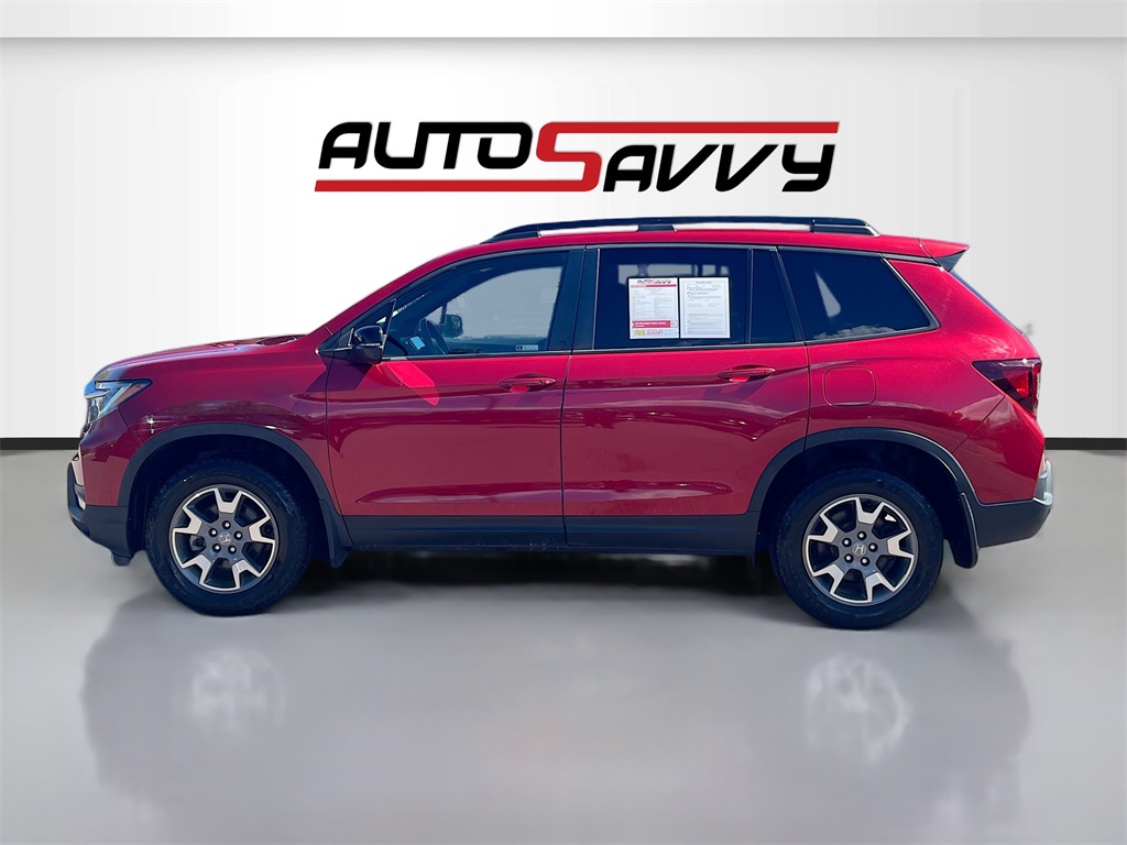 2023 Honda Passport TrailSport photo 2