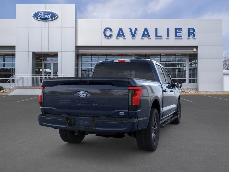 2025 Ford F-150 Lightning photo 4