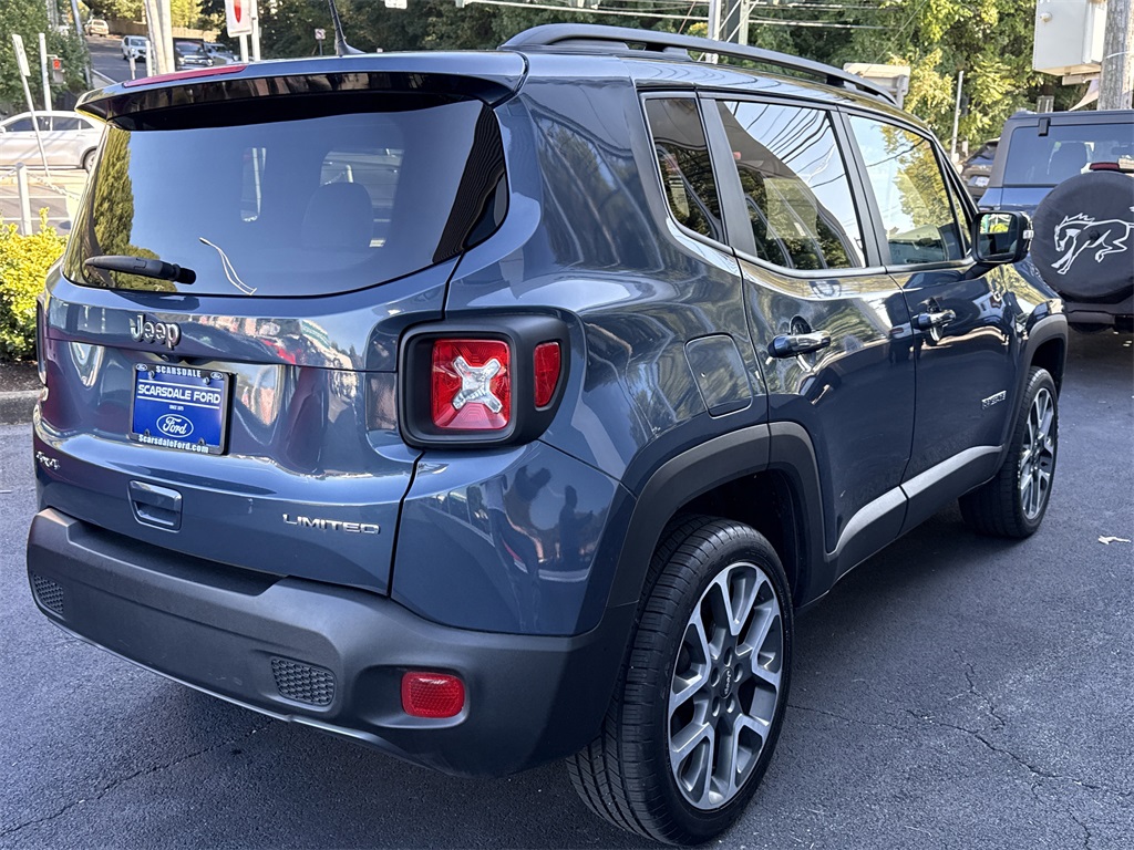 2022 Jeep Renegade Limited photo 13
