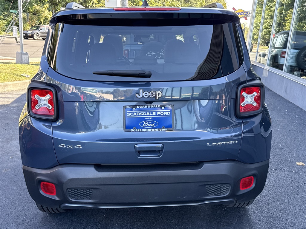2022 Jeep Renegade Limited photo 14