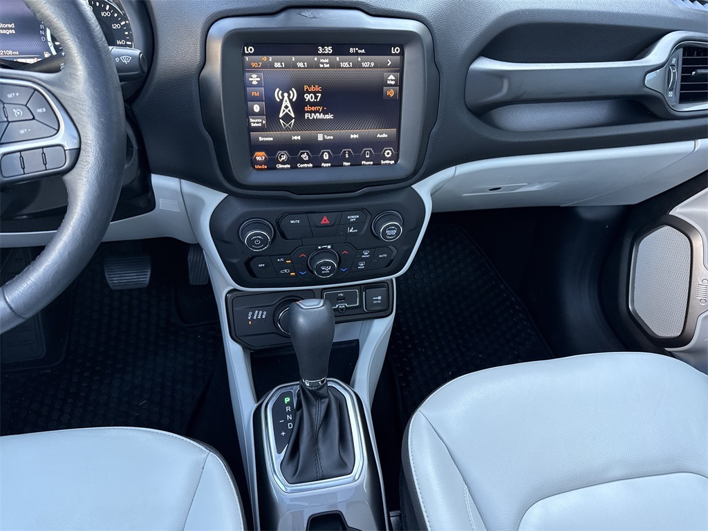 2022 Jeep Renegade Limited photo 23