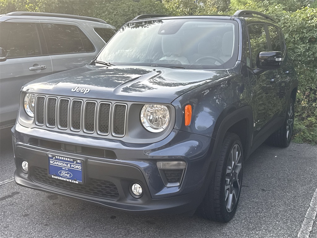 2022 Jeep Renegade Limited photo 3