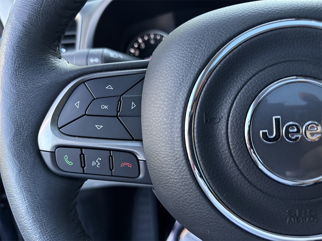 2022 Jeep Renegade Limited photo 30