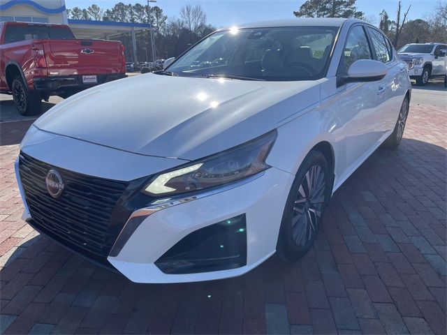 2023 Nissan Altima SV