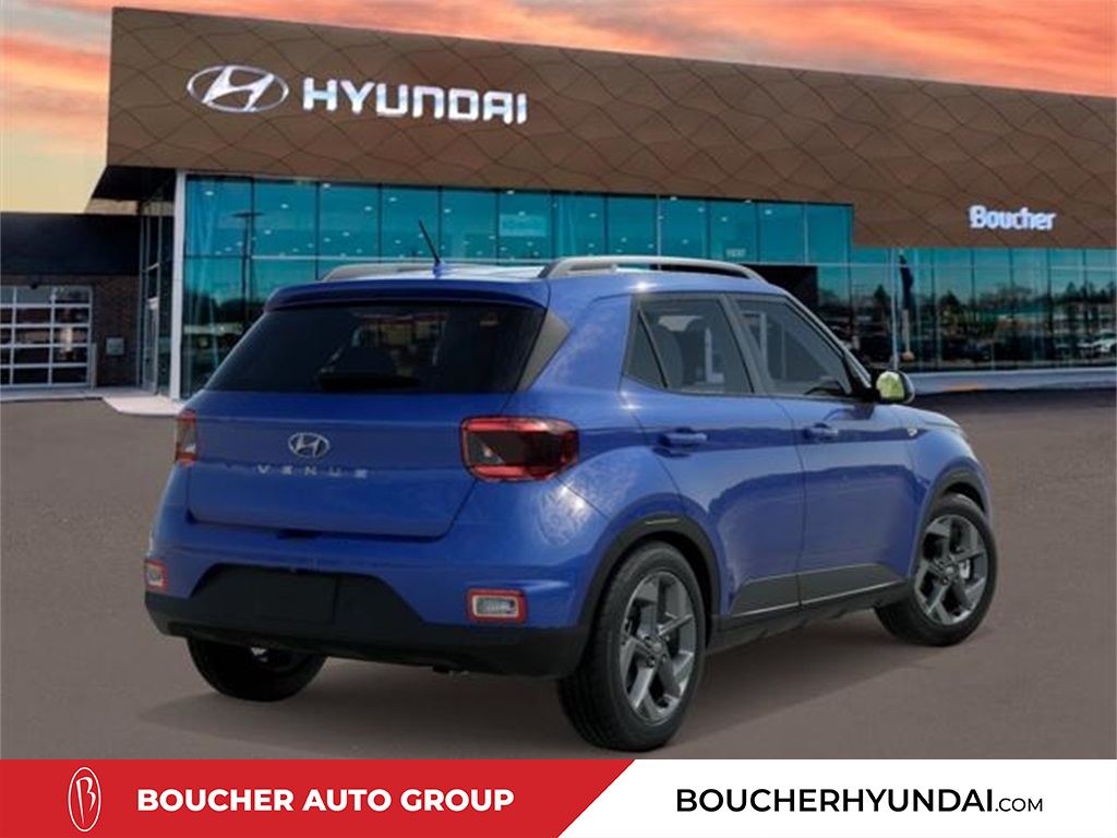 2025 Hyundai Venue Limited photo 2