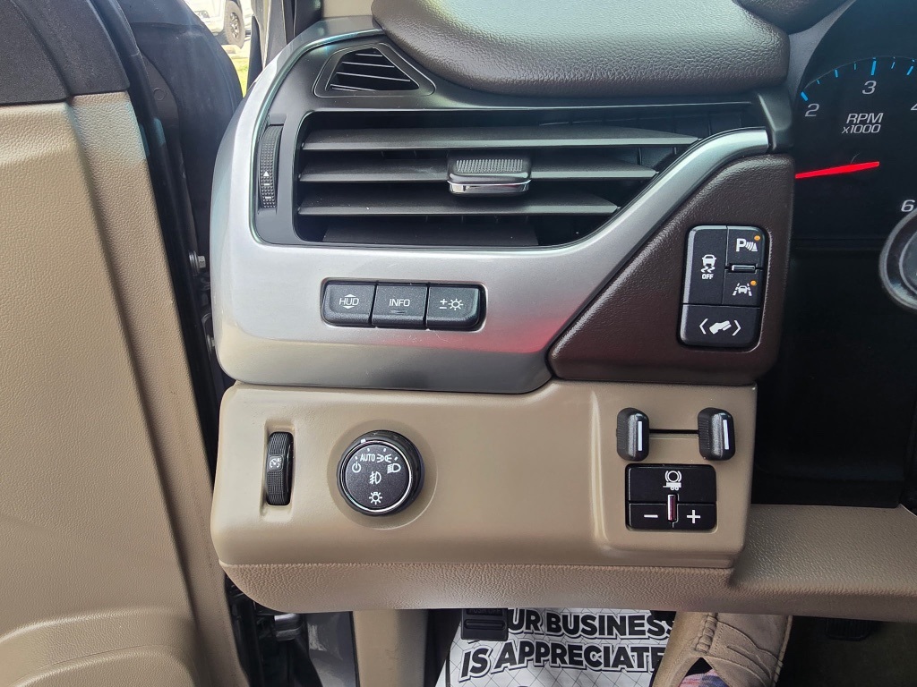 Photo of 2018 Chevrolet Tahoe Premier in Jacksonville, NC - 17,  2018 Chevrolet Tahoe Premier:16847G