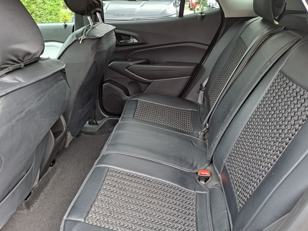 2024 Chevrolet Trax LT SUV FWD 24