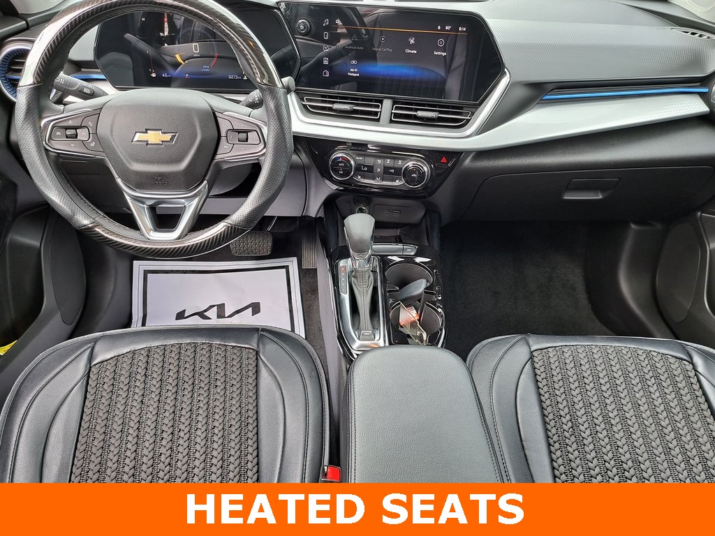 2024 Chevrolet Trax LT SUV FWD 25
