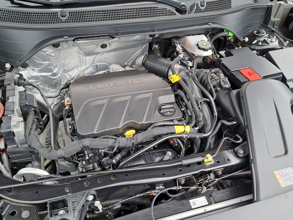 2024 Chevrolet Trax LT SUV FWD 28
