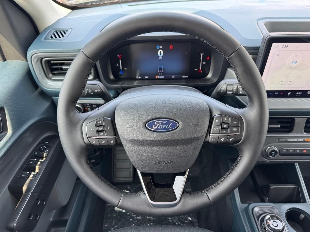 2025 Ford Maverick XLT photo 12