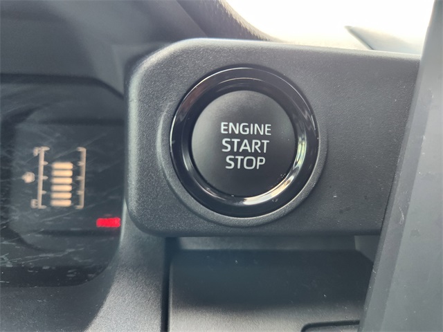 2025 Toyota Tacoma SR photo 16