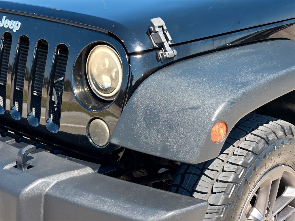 2017 Jeep Wrangler Sport photo 3