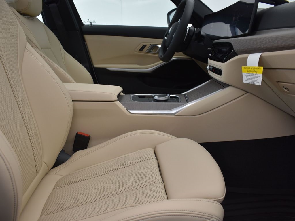2025 Alpine White BMW 3 Series 330i RWD Sedan