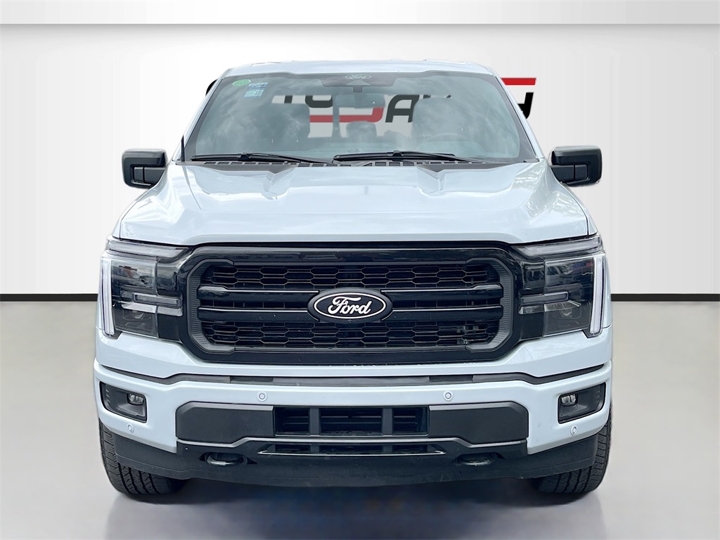 2025 Ford F-150 Lariat photo 2