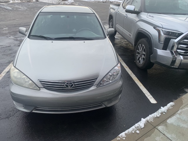 Used 2005 Toyota Camry LE with VIN 4T1BE32K45U514360 for sale in Milledgeville, GA