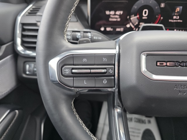 2024 GMC Acadia AWD Denali