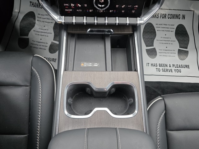 2024 GMC Acadia AWD Denali