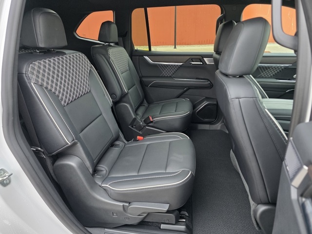 2024 GMC Acadia AWD Denali