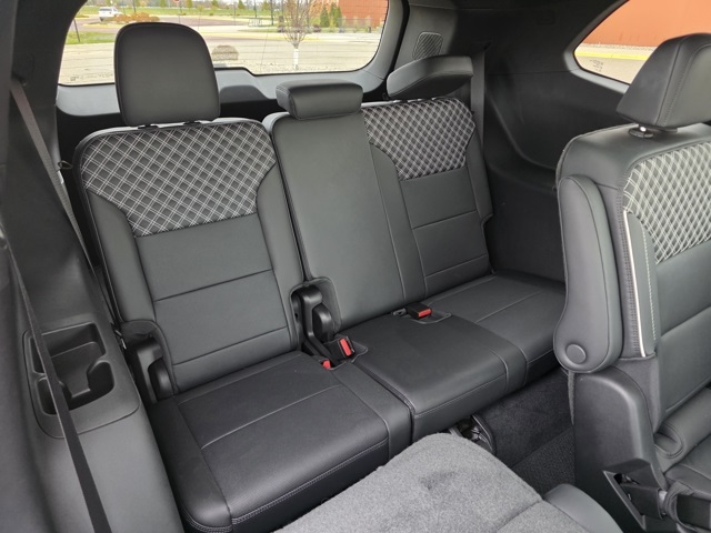 2024 GMC Acadia AWD Denali