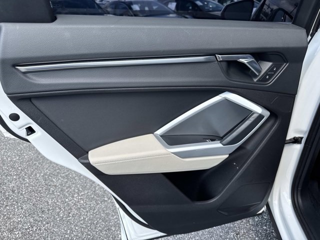 2021 Audi Q3 S line Premium photo 15