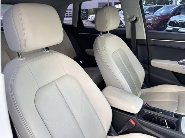 2021 Audi Q3 S line Premium photo 19