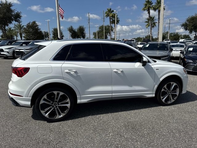 2021 Audi Q3 S line Premium photo 2