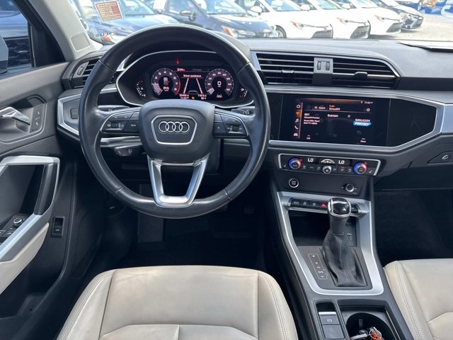 2021 Audi Q3 S line Premium photo 23