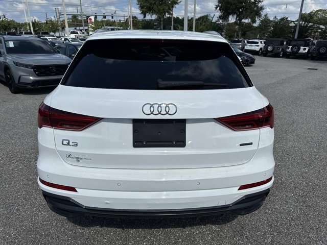 2021 Audi Q3 S line Premium photo 3