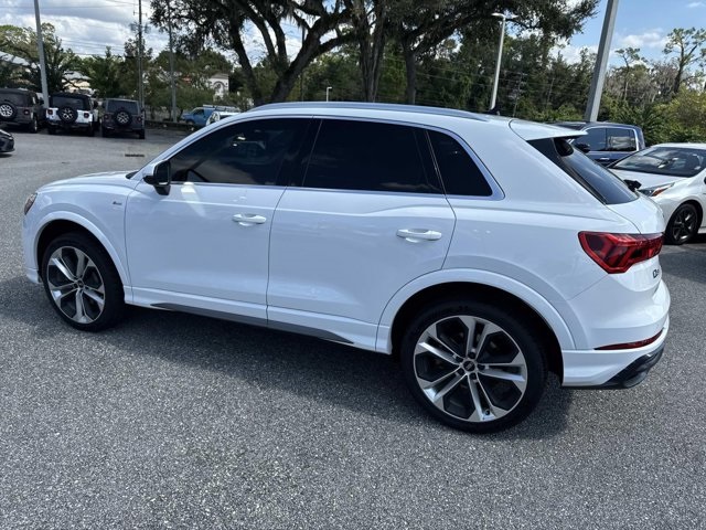 2021 Audi Q3 S line Premium photo 4