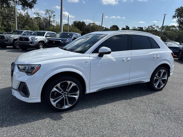 2021 Audi Q3 S line Premium photo 5