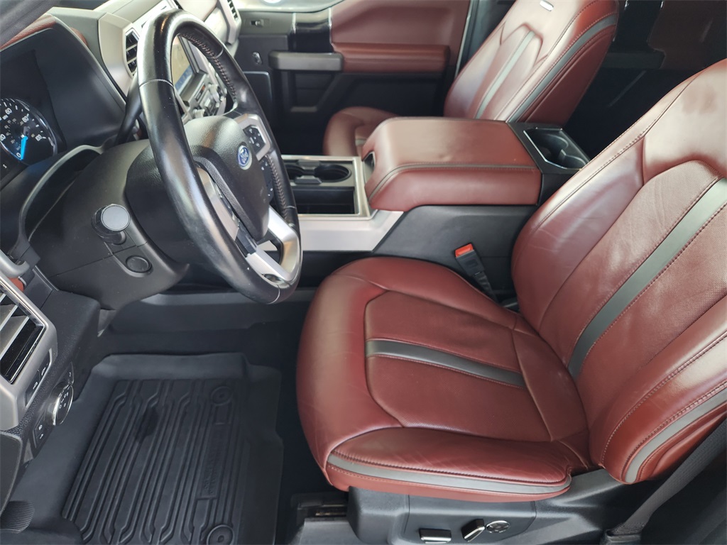 2021 Ford F-350 photo 12
