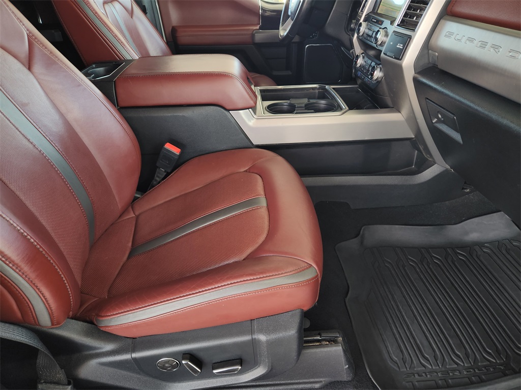 2021 Ford F-350 photo 13