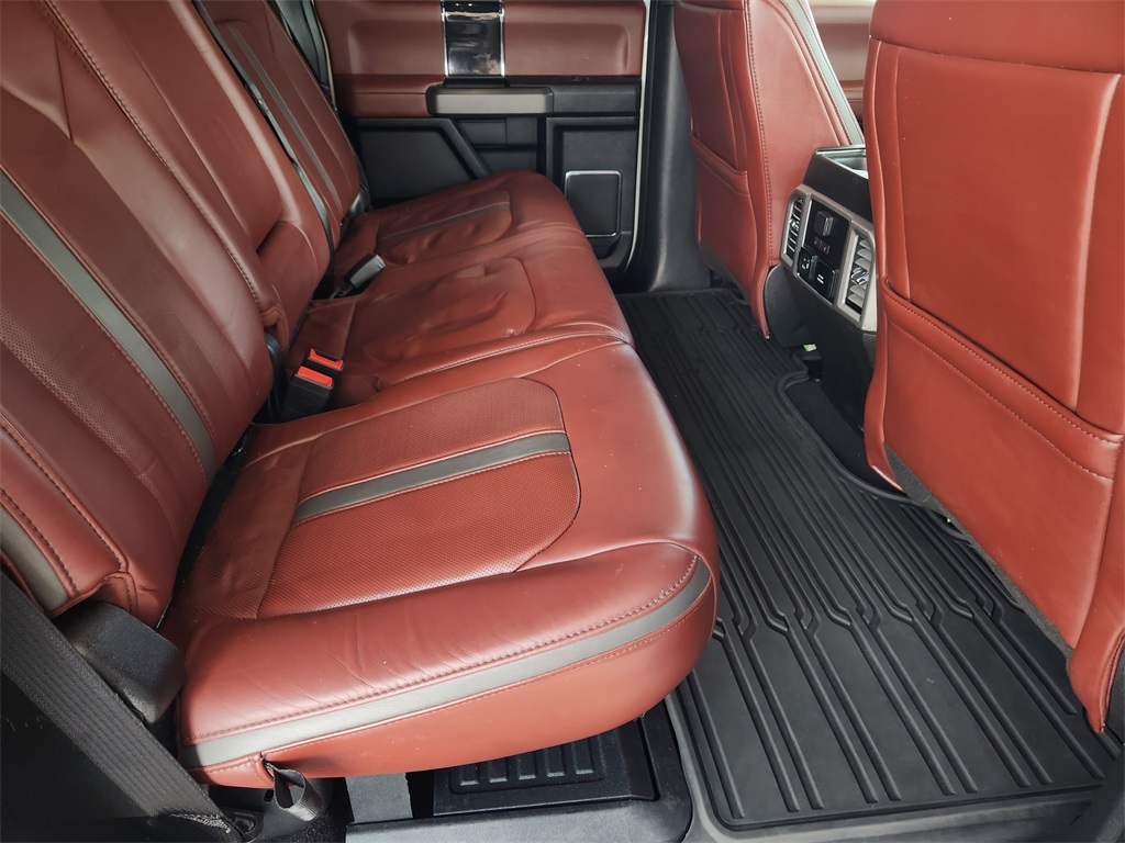 2021 Ford F-350 photo 27