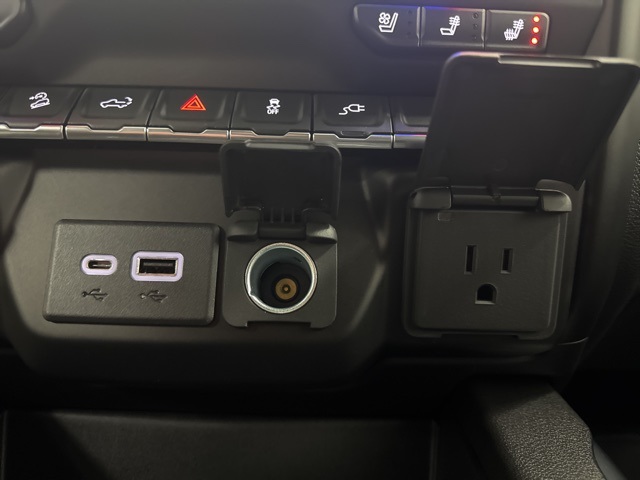 used 2022 GMC Sierra 1500 Limited car, priced at $45,988