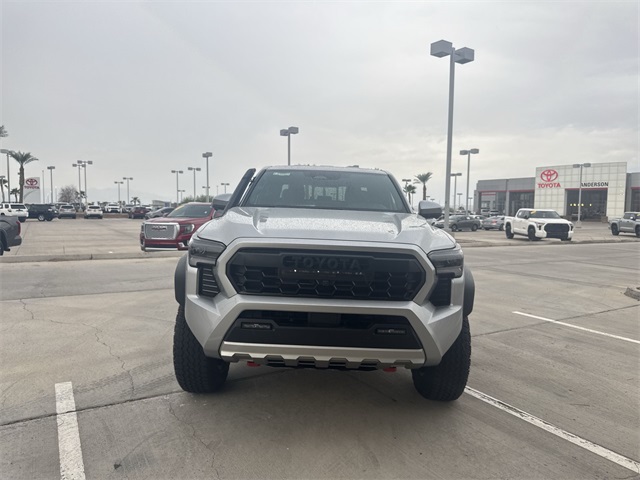 2025 Toyota Tacoma Trailhunter Double Cab photo 2