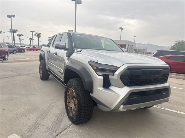 2025 Toyota Tacoma Trailhunter Double Cab photo 3