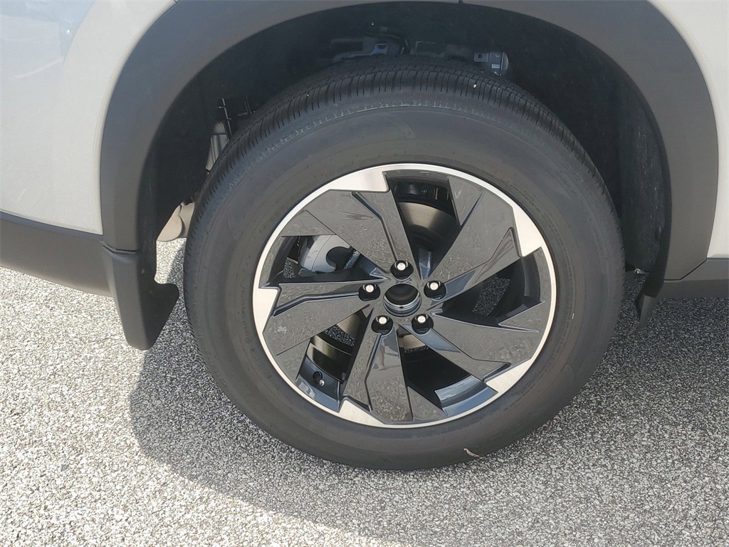 2025 Brilliant Nissan Rogue SV FWD SUV