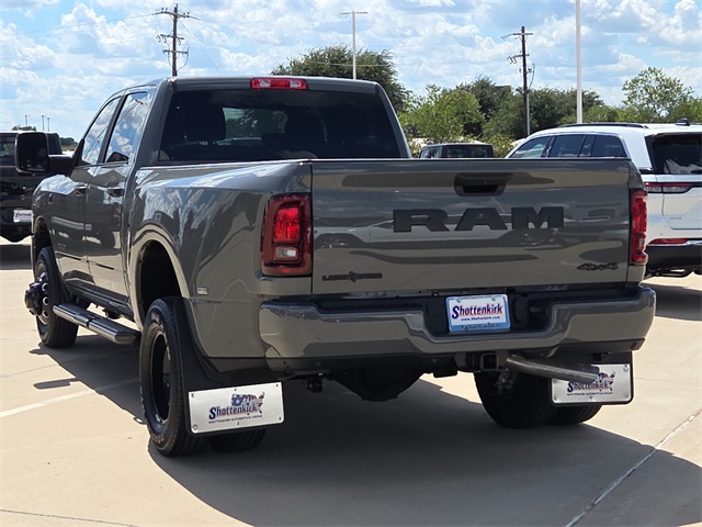 2026 Ram 3500 Big Horn photo 6