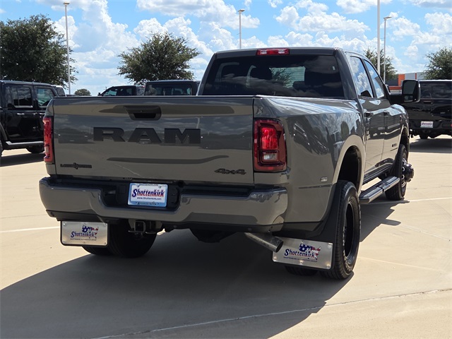 2026 Ram 3500 Big Horn photo 8