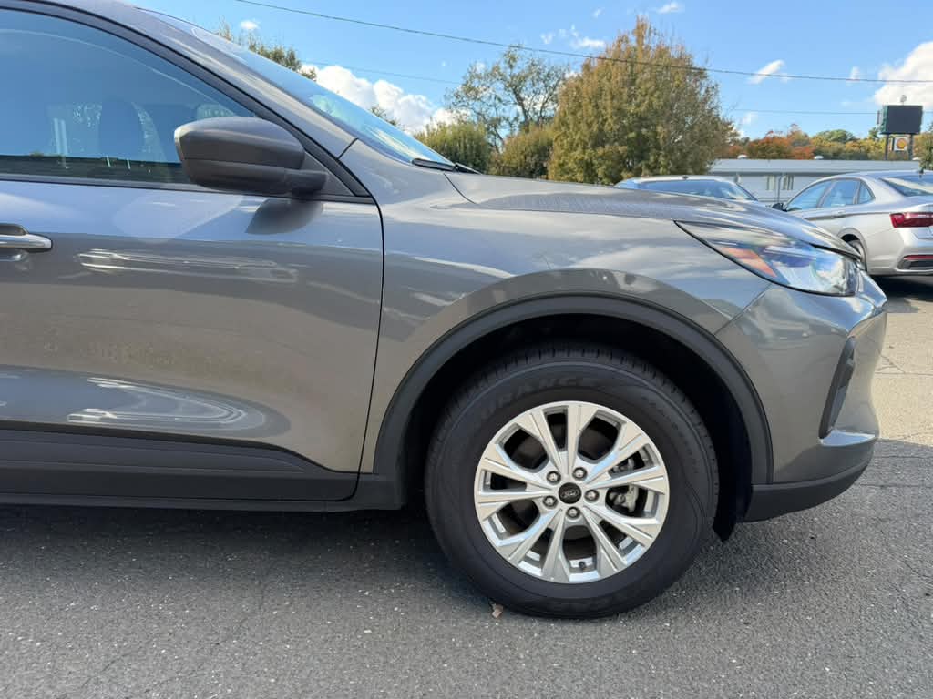 Used 2025 Ford Escape SUV
