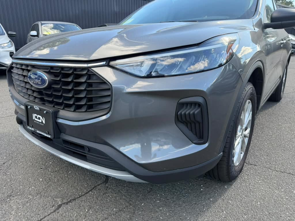 Used 2025 Ford Escape SUV