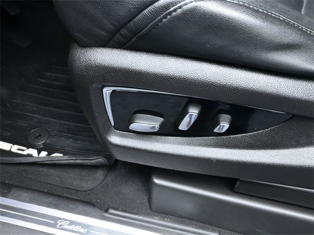 used 2016 Cadillac Escalade car, priced at $25,250