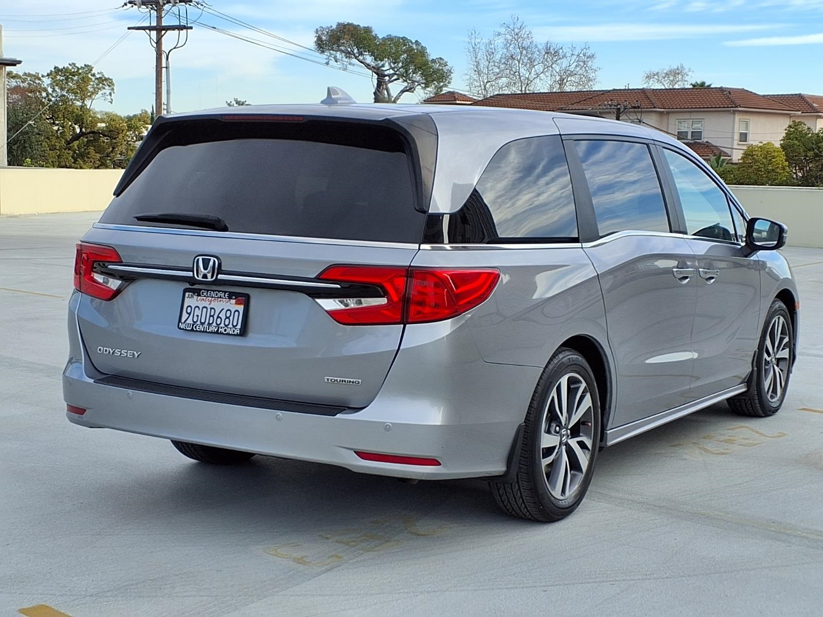 used 2023 Honda Odyssey car, priced at $34,991