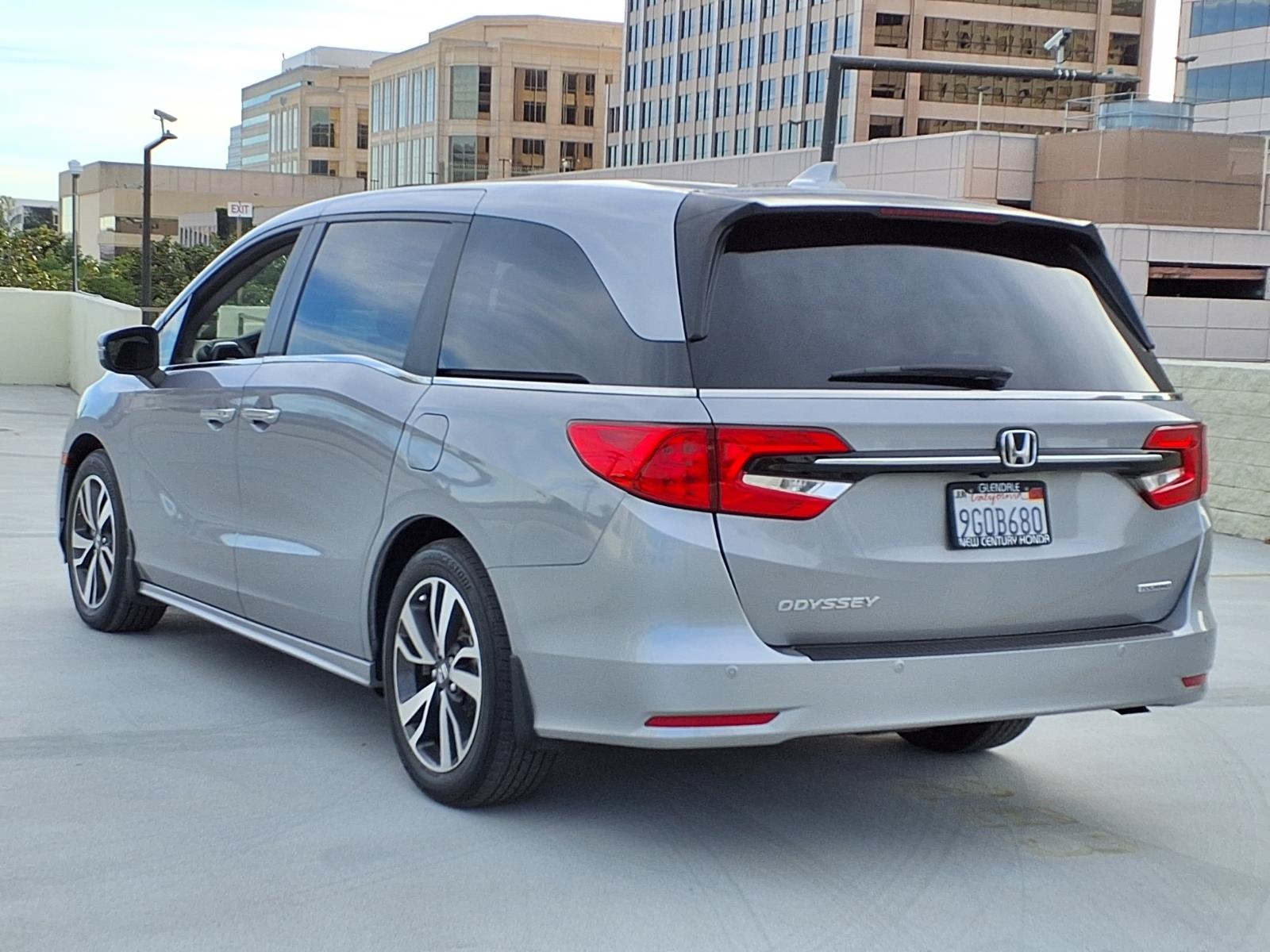 used 2023 Honda Odyssey car, priced at $34,991