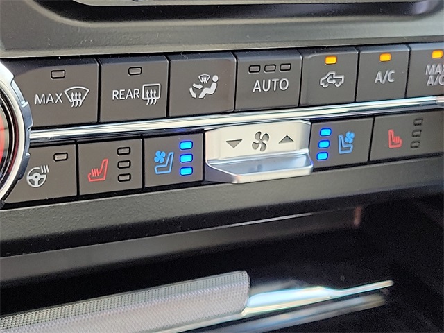 F-350 Super Duty SuperCrew Lariat