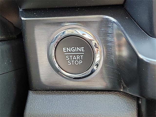 F-350 Super Duty SuperCrew Lariat
