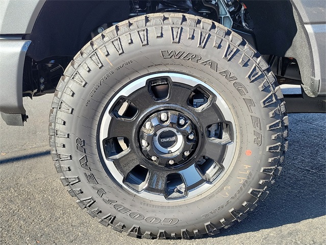 F-350 Super Duty SuperCrew Lariat