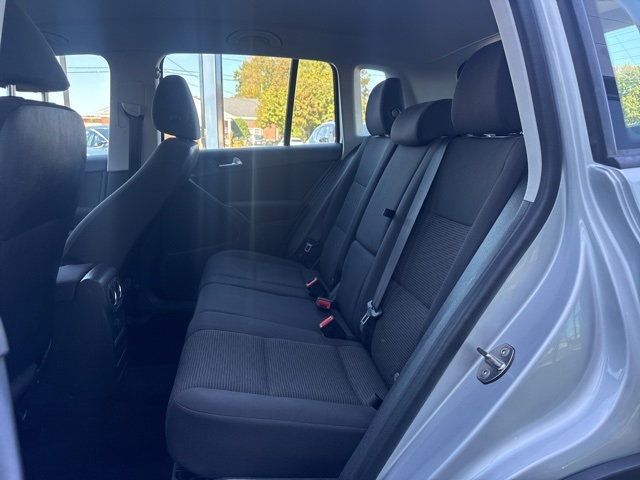 2017 Volkswagen Tiguan Limited photo 12